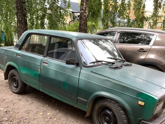 Зеленый ВАЗ 2107, объемом двигателя 1.4 л и пробегом 3 тыс. км за 524 $, фото 2 на Automoto.ua