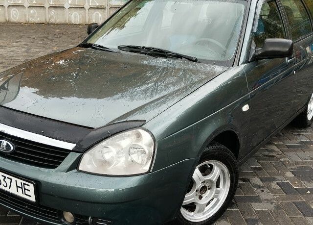 ВАЗ 2107 2011 в Днепре (Днепропетровске) на Automoto.ua Зеленый ВАЗ 2107, объемом двигателя 1.6 л и пробегом 192 тыс. км за 2650 $, фото 1 на Automoto.ua