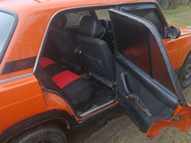 Помаранчевий ВАЗ 2107, об'ємом двигуна 0 л та пробігом 200 тис. км за 650 $, фото 5 на Automoto.ua