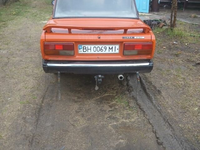Помаранчевий ВАЗ 2107, об'ємом двигуна 0 л та пробігом 200 тис. км за 650 $, фото 3 на Automoto.ua