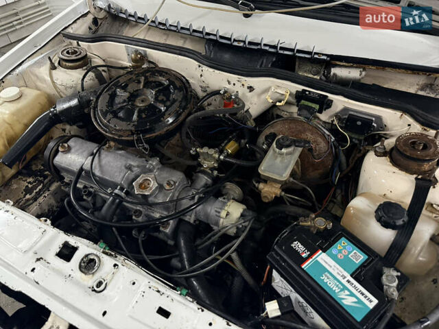 Белый ВАЗ 2108, объемом двигателя 1.29 л и пробегом 200 тыс. км за 1350 $, фото 11 на Automoto.ua