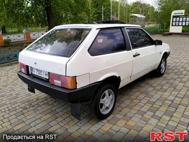 Белый ВАЗ 2108, объемом двигателя 1.3 л и пробегом 200 тыс. км за 1350 $, фото 7 на Automoto.ua