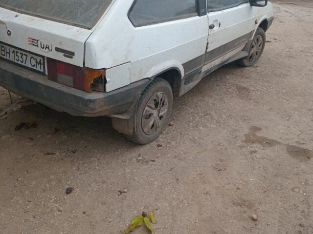 ВАЗ 2108 1985 в Татарбунарах на Automoto.ua Белый ВАЗ 2108, объемом двигателя 1 л и пробегом 500 тыс. км за 286 $, фото 2 на Automoto.ua