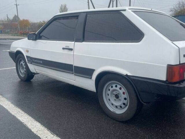 Белый ВАЗ 2108, объемом двигателя 1.3 л и пробегом 100 тыс. км за 850 $, фото 4 на Automoto.ua