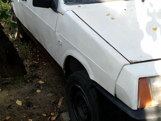 Белый ВАЗ 2108, объемом двигателя 1.3 л и пробегом 56 тыс. км за 477 $, фото 1 на Automoto.ua
