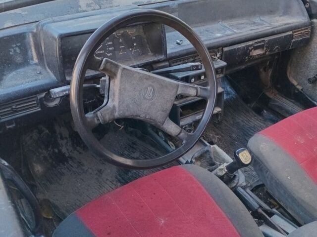 ВАЗ 2108 1985 в Татарбунарах на Automoto.ua Белый ВАЗ 2108, объемом двигателя 1 л и пробегом 500 тыс. км за 286 $, фото 3 на Automoto.ua