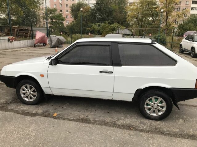 Белый ВАЗ 2108, объемом двигателя 1.3 л и пробегом 494 тыс. км за 1800 $, фото 9 на Automoto.ua