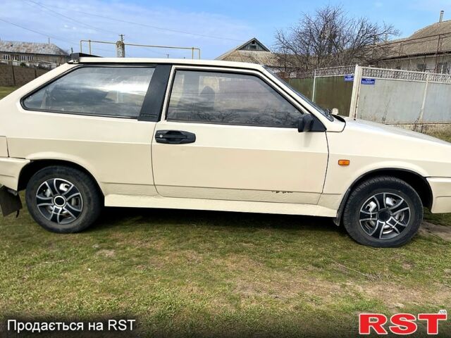 Білий ВАЗ 2108, об'ємом двигуна 1.3 л та пробігом 500 тис. км за 800 $, фото 3 на Automoto.ua