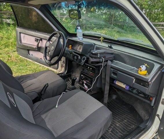 Белый ВАЗ 2108, объемом двигателя 0 л и пробегом 60 тыс. км за 800 $, фото 5 на Automoto.ua