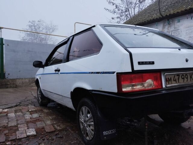 Белый ВАЗ 2108, объемом двигателя 1.3 л и пробегом 100 тыс. км за 728 $, фото 2 на Automoto.ua