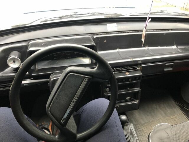 ВАЗ 2108 1986 в Горишние Плавни (Комсомольск) на Automoto.ua Белый ВАЗ 2108, объемом двигателя 1.3 л и пробегом 225 тыс. км за 988 $, фото 5 на Automoto.ua