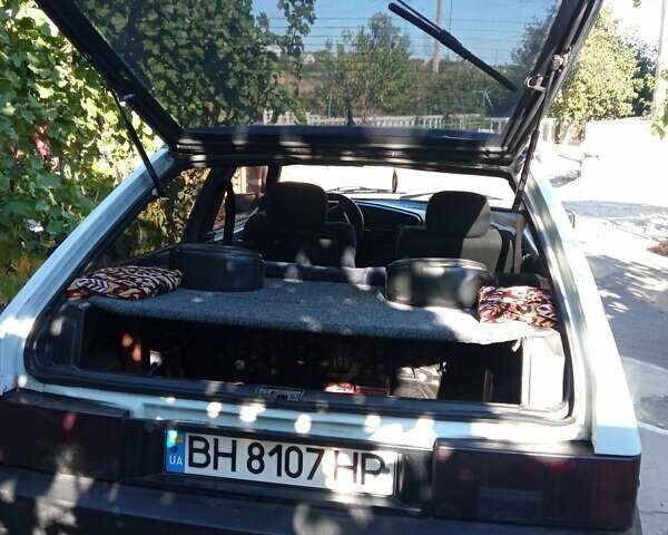 Белый ВАЗ 2108, объемом двигателя 1.3 л и пробегом 30 тыс. км за 1600 $, фото 6 на Automoto.ua