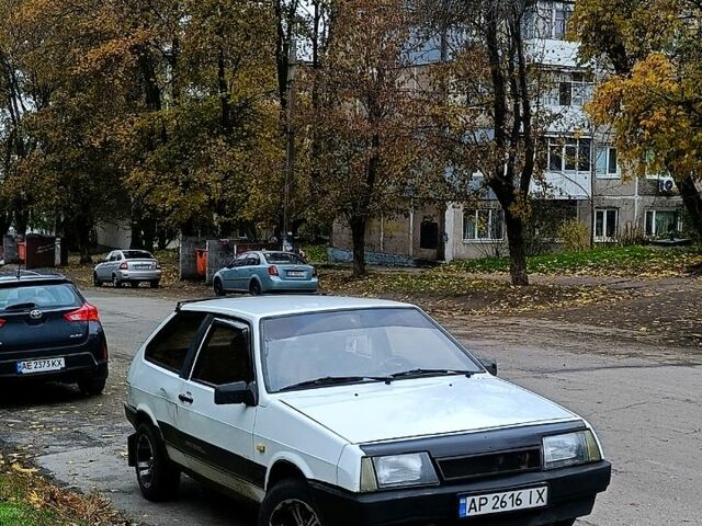 Белый ВАЗ 2108, объемом двигателя 1.3 л и пробегом 47 тыс. км за 1000 $, фото 6 на Automoto.ua