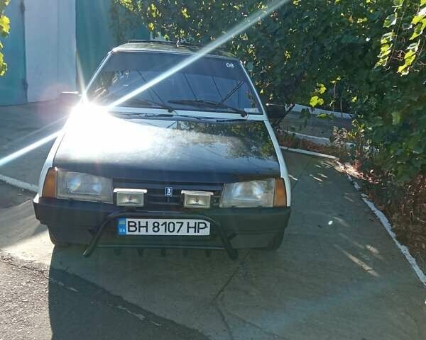 Белый ВАЗ 2108, объемом двигателя 1.3 л и пробегом 30 тыс. км за 1600 $, фото 5 на Automoto.ua