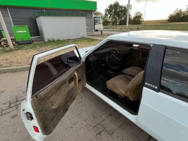 Белый ВАЗ 2108, объемом двигателя 1 л и пробегом 150 тыс. км за 41000 $, фото 6 на Automoto.ua