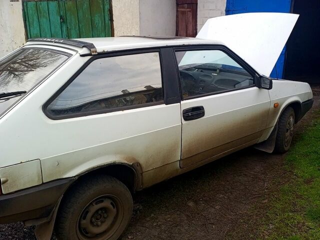 Белый ВАЗ 2108, объемом двигателя 13 л и пробегом 0 тыс. км за 850 $, фото 4 на Automoto.ua