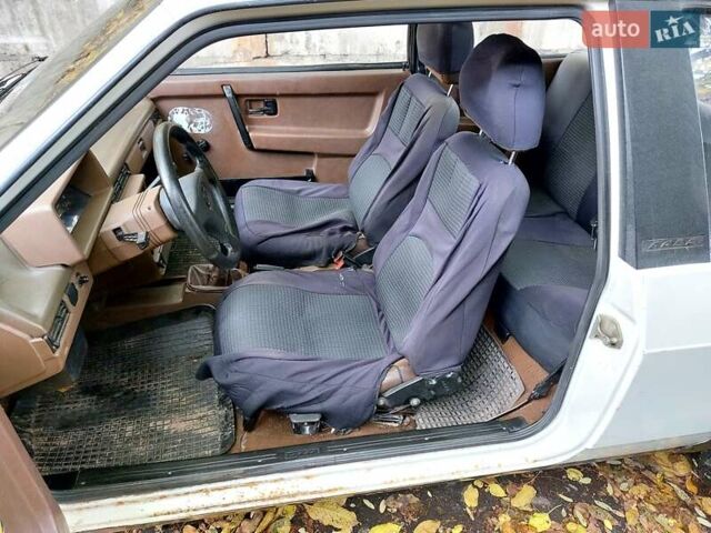 ВАЗ 2108 1986 в Днепре (Днепропетровске) на Automoto.ua Белый ВАЗ 2108, объемом двигателя 1.3 л и пробегом 124 тыс. км за 1600 $, фото 12 на Automoto.ua