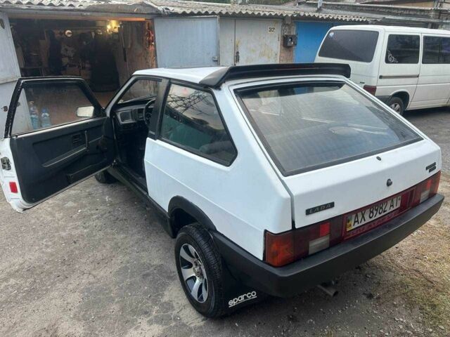 Белый ВАЗ 2108, объемом двигателя 0 л и пробегом 20 тыс. км за 1500 $, фото 6 на Automoto.ua