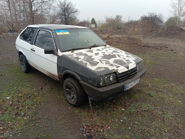 Белый ВАЗ 2108, объемом двигателя 1.3 л и пробегом 3 тыс. км за 595 $, фото 2 на Automoto.ua