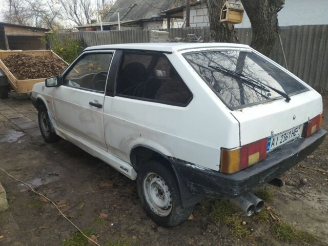 Белый ВАЗ 2108, объемом двигателя 1.3 л и пробегом 90 тыс. км за 476 $, фото 6 на Automoto.ua