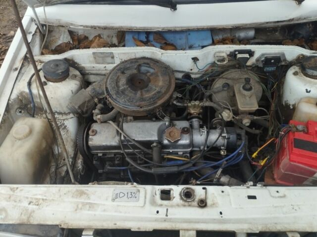 Белый ВАЗ 2108, объемом двигателя 1.3 л и пробегом 90 тыс. км за 476 $, фото 5 на Automoto.ua