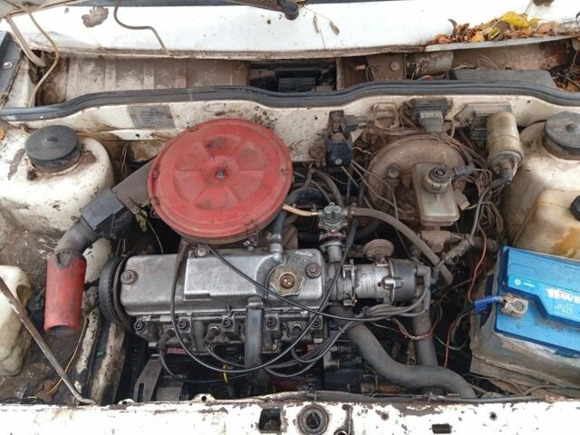 Белый ВАЗ 2108, объемом двигателя 1.3 л и пробегом 3 тыс. км за 595 $, фото 6 на Automoto.ua