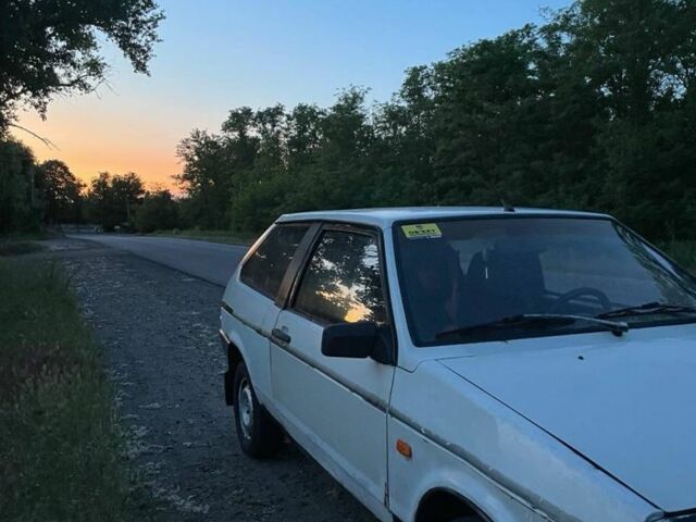 Белый ВАЗ 2108, объемом двигателя 1.3 л и пробегом 60 тыс. км за 601 $, фото 8 на Automoto.ua