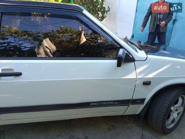 Белый ВАЗ 2108, объемом двигателя 1.3 л и пробегом 30 тыс. км за 1600 $, фото 3 на Automoto.ua