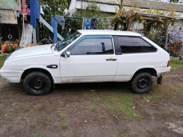 ВАЗ 2108 1987 у Черкасах на Automoto.ua Білий ВАЗ 2108, об'ємом двигуна 1.3 л та пробігом 200 тис. км за 594 $, фото 1 на Automoto.ua