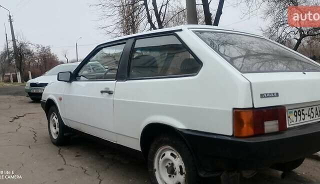 ВАЗ 2108 1987 в Кривом Роге на Automoto.ua Белый ВАЗ 2108, объемом двигателя 0 л и пробегом 66 тыс. км за 1400 $, фото 2 на Automoto.ua