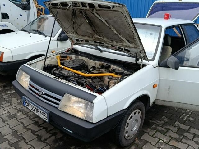 Белый ВАЗ 2108, объемом двигателя 1.3 л и пробегом 100 тыс. км за 770 $, фото 10 на Automoto.ua