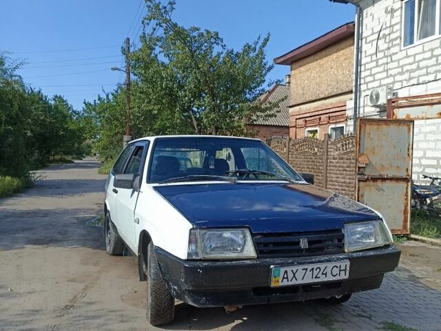 Белый ВАЗ 2108, объемом двигателя 1 л и пробегом 316 тыс. км за 600 $, фото 8 на Automoto.ua