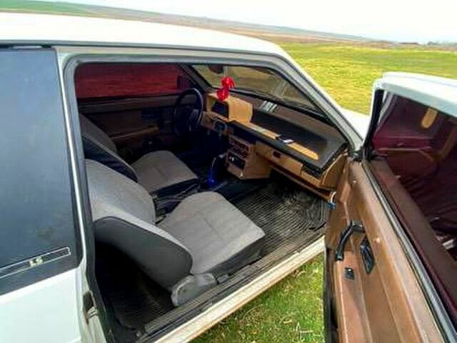 Белый ВАЗ 2108, объемом двигателя 1.3 л и пробегом 0 тыс. км за 1100 $, фото 4 на Automoto.ua