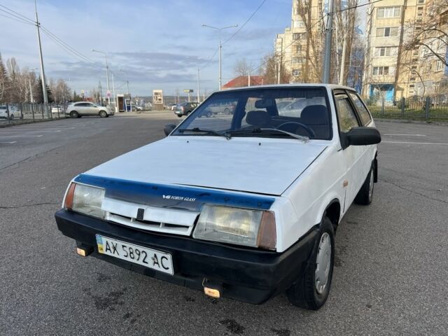 Белый ВАЗ 2108, объемом двигателя 1.3 л и пробегом 200 тыс. км за 850 $, фото 13 на Automoto.ua