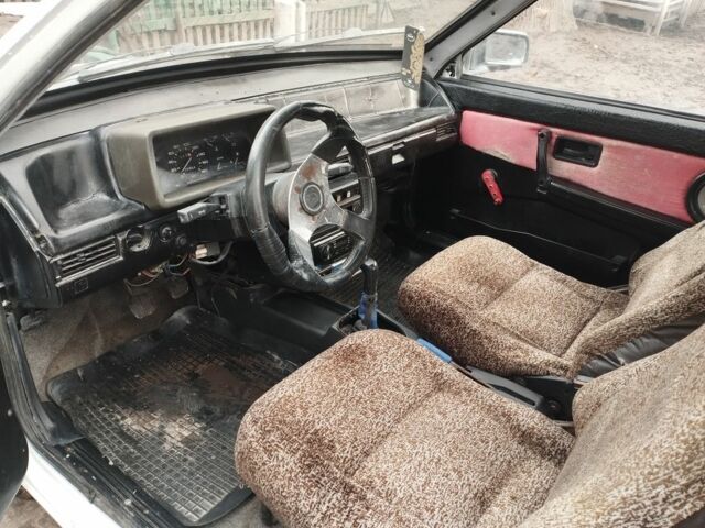 Белый ВАЗ 2108, объемом двигателя 1.3 л и пробегом 300 тыс. км за 750 $, фото 7 на Automoto.ua