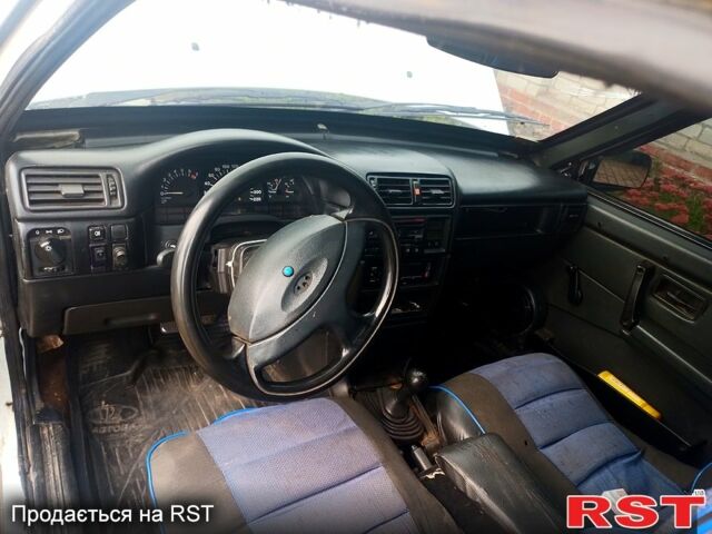 Білий ВАЗ 2108, об'ємом двигуна 1.3 л та пробігом 200 тис. км за 1150 $, фото 2 на Automoto.ua