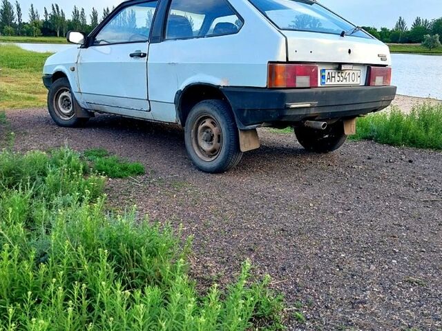 Белый ВАЗ 2108, объемом двигателя 1.3 л и пробегом 233 тыс. км за 370 $, фото 3 на Automoto.ua