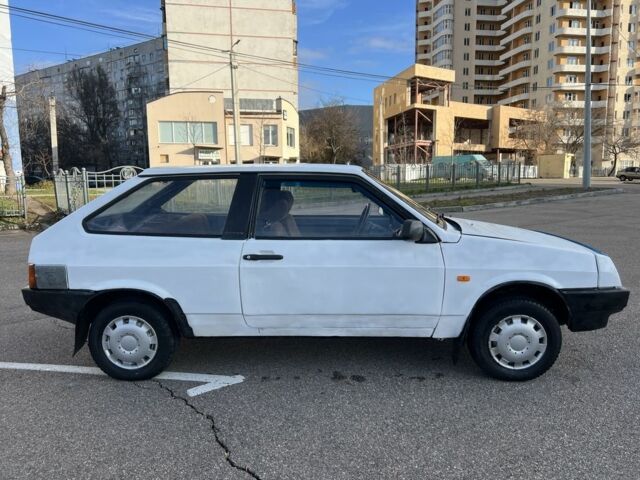 Белый ВАЗ 2108, объемом двигателя 1.3 л и пробегом 200 тыс. км за 850 $, фото 9 на Automoto.ua