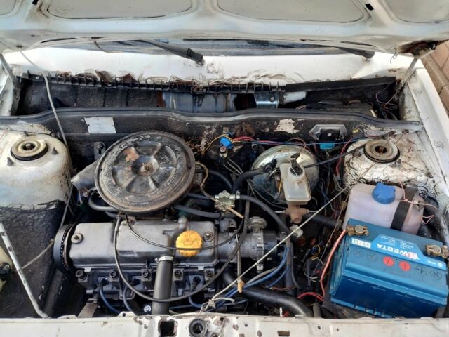 ВАЗ 2108 1987 у Черкасах на Automoto.ua Білий ВАЗ 2108, об'ємом двигуна 1.3 л та пробігом 200 тис. км за 594 $, фото 11 на Automoto.ua