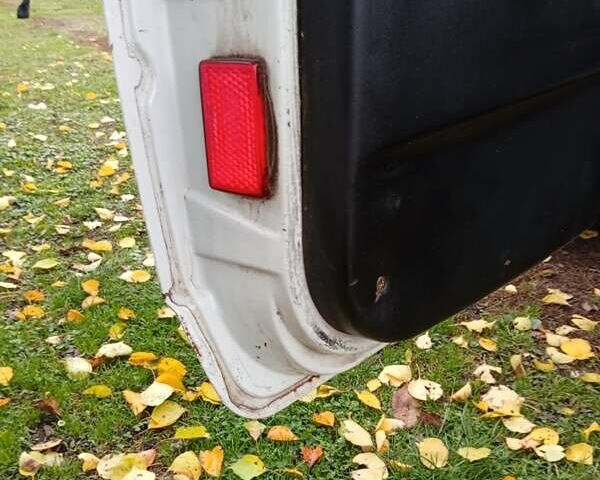 Белый ВАЗ 2108, объемом двигателя 1.29 л и пробегом 100 тыс. км за 1250 $, фото 4 на Automoto.ua