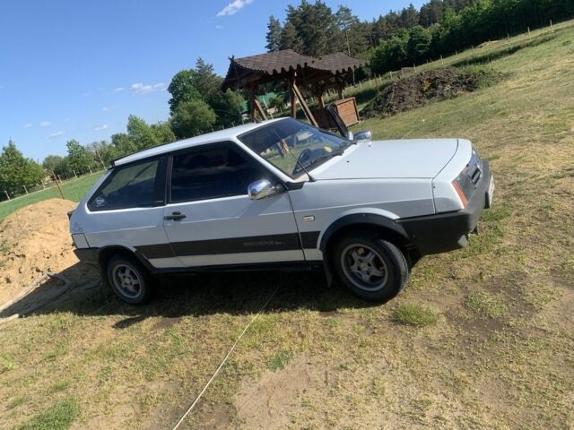 Белый ВАЗ 2108, объемом двигателя 1.5 л и пробегом 2 тыс. км за 1288 $, фото 1 на Automoto.ua