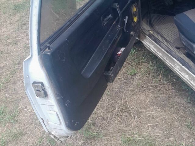 ВАЗ 2108 1987 в Кривом Роге на Automoto.ua Белый ВАЗ 2108, объемом двигателя 1.5 л и пробегом 500 тыс. км за 672 $, фото 4 на Automoto.ua