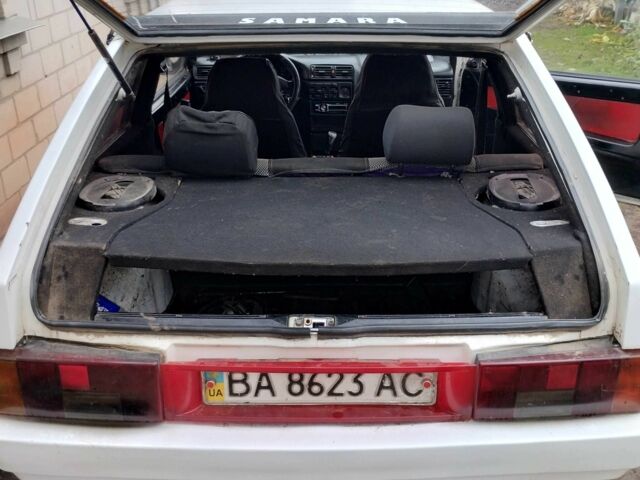 ВАЗ 2108 1987 у Черкасах на Automoto.ua Білий ВАЗ 2108, об'ємом двигуна 1.3 л та пробігом 200 тис. км за 594 $, фото 7 на Automoto.ua