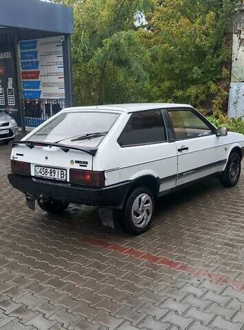 Белый ВАЗ 2108, объемом двигателя 1.29 л и пробегом 81 тыс. км за 475 $, фото 5 на Automoto.ua