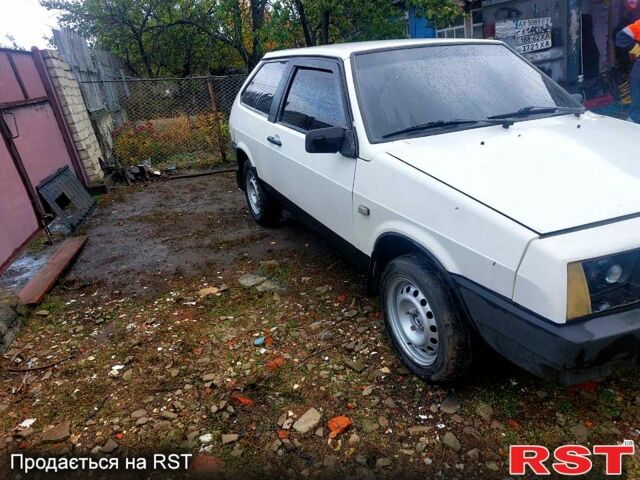 Белый ВАЗ 2108, объемом двигателя 1.3 л и пробегом 222 тыс. км за 850 $, фото 1 на Automoto.ua
