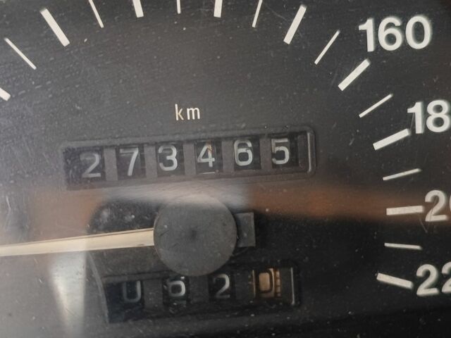 Белый ВАЗ 2108, объемом двигателя 0 л и пробегом 274 тыс. км за 1000 $, фото 15 на Automoto.ua