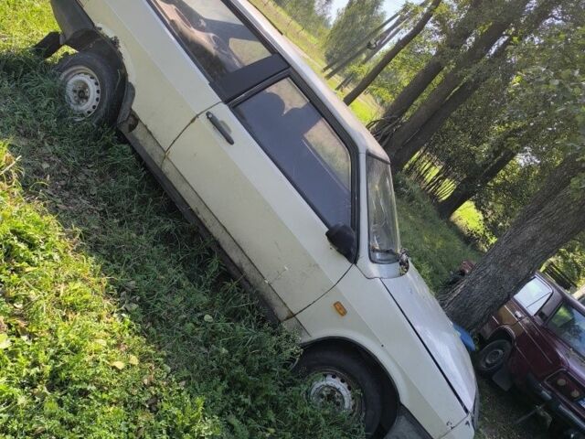 Белый ВАЗ 2108, объемом двигателя 1 л и пробегом 96 тыс. км за 10000 $, фото 7 на Automoto.ua