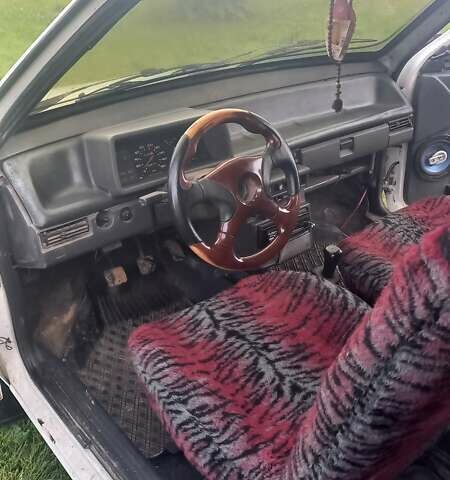 Белый ВАЗ 2108, объемом двигателя 0 л и пробегом 100 тыс. км за 598 $, фото 3 на Automoto.ua