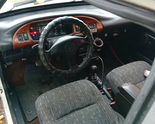 Белый ВАЗ 2108, объемом двигателя 1.29 л и пробегом 100 тыс. км за 1250 $, фото 3 на Automoto.ua