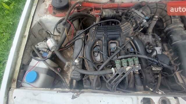 Белый ВАЗ 2108, объемом двигателя 1.6 л и пробегом 288 тыс. км за 600 $, фото 7 на Automoto.ua